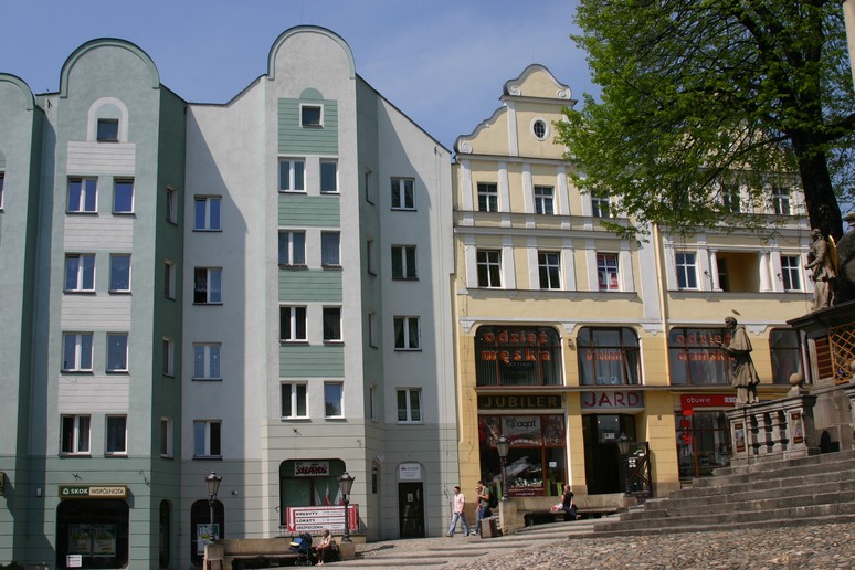 n_12.12.00.jpg