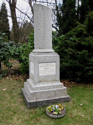 n_1641.jpg